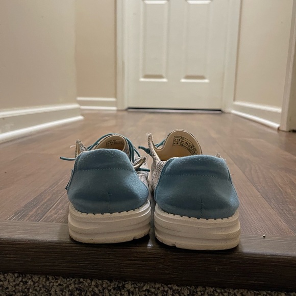 Hey dude Wendy Sox. Pink/aqua size 10 - Picture 2 of 4